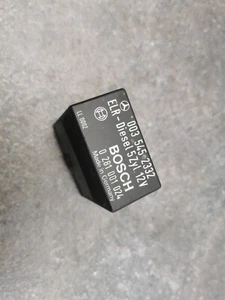 Relé ELR diésel 5 cilindros Mercedes-Benz W201 W124 0035452332 - Imagen 1 de 2