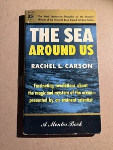 THE SEA AROUND US by Rachel Carson 1954 Mentor paperback OCEANOGRAPHY STUDY - Picture 1 of 3