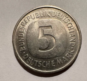 1979 D 5 Deutsche Mark Coin Germany Copper Nickel clad Nickel KM#140.1 - Picture 1 of 4