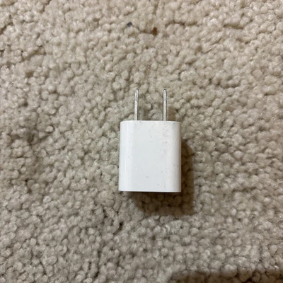 Genuine Apple 5W USB Power Adapter Charger Wall Plug Cube for iPhone - Image 1 of 4
