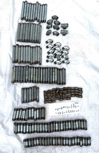 305 Stück 3/8" Nippel Fitting T-Stück Straße 90 Stahl verzinkt NOS Sanitär  - Bild 1 von 7
