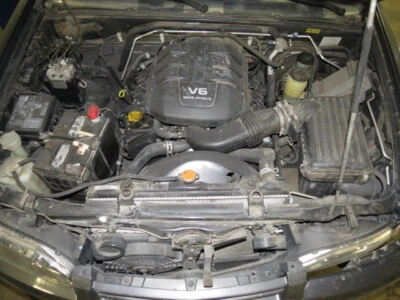 2003 Isuzu Axiom Rear Axle Assembly 4X4 Foto 1 de 4