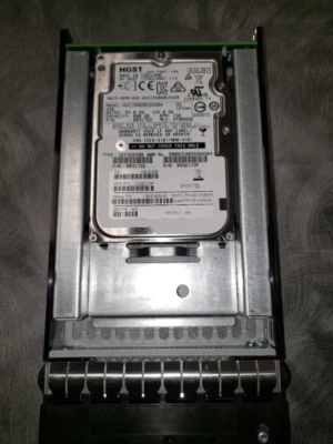 NetApp X412B-R6 600GB 15K SAS Hard Drive X90/SP-412B in tray - Image 1 of 4
