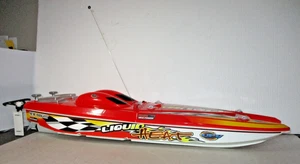 New Bright 6733 Liquid Heat R/C Electric Boat 19.2 V 33" NO Controller Untested - Picture 1 of 20