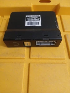1992 ES300 Cruise Control Module #88240-33010 - Picture 1 of 3