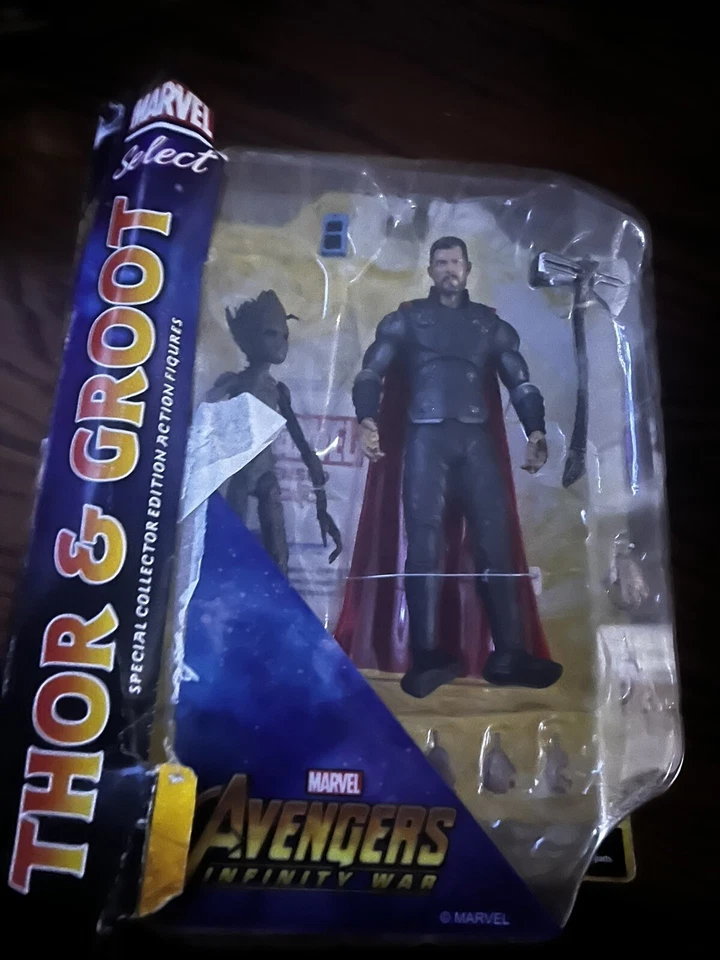 Figura de acción Diamond Select Marvel Thor & Groot Avengers Infinity War película Foto 1 de 2