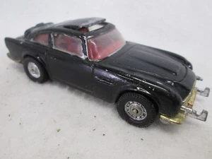 Corgi James Bond 007 "new" black DB5 Aston Martin - Picture 1 of 10