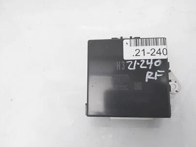 Toyota Prius Prime 2019 2020 2021 módulo informático bomba de calor enchufable 886A0-47030 Foto 1 de 4