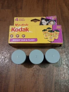 Kodak Gold 200 Bright Sun & Flash 35mm ColorFilm 24 Exposure 3 Rolls Exp 03/2007 - Picture 1 of 4