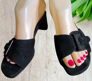 Taryn Rose Italy Mulo in nabuk nero punta aperta, tacco fibbia strass US 8 - 37,5 - Foto 1 di 9
