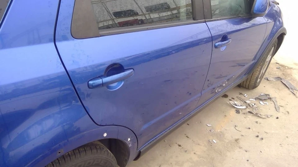 2012 Suzuki SX4 Passenger Rear Door Shell Used 79K Miles Local Pick Up Only Foto 1 de 1