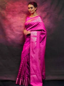 BEAUTIFUL RICH PALLU & JACQUARD WORK SAREE WITH JACQUARD BORDER BLOUSE - Picture 1 of 8