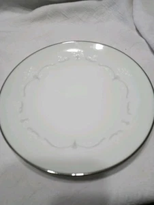 Noritake Whitebrook . One Salad Plate 8 1/4" - Picture 1 of 5