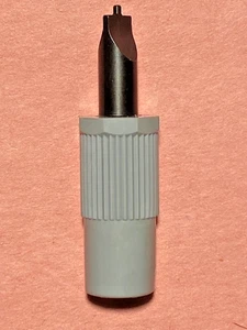 One BERNINA Light Bulb Changer w/ Screwdriver 0013087300 For Many Models - Picture 1 of 5