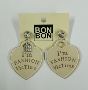 ORECCHINI BON BON AVORIO RE111 PLASTICA DURA CUORE NICKEL FREE F78 - Imagen 1 de 1