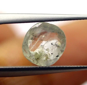 Cojín suelto de zafiro incoloro natural certificado 8x7 mm sin gema térmica 1,80 quilates - Imagen 1 de 8