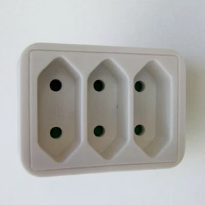 NEU MEHRFACHSTECKER 3-fach für 3 EUROSTECKER EUROPA-ADAPTER ZWISCHENADAPTER - Bild 1 von 2