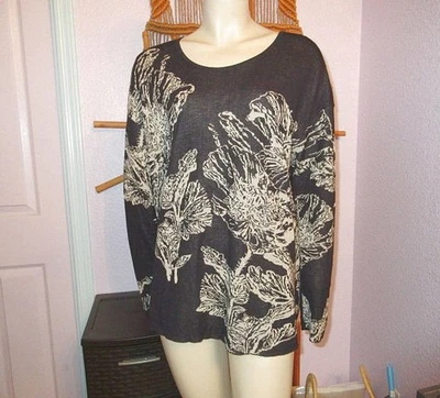 J. Jill Dark Floral Sweater Size M Tunic Lightweight Long Sleeves Casual Work - Image 1 of 4