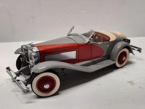 Danbury Mint 1935 Gray Red Duesenberg SSJ Die Cast Toy Car Model 1/24 Scale - Picture 1 of 20