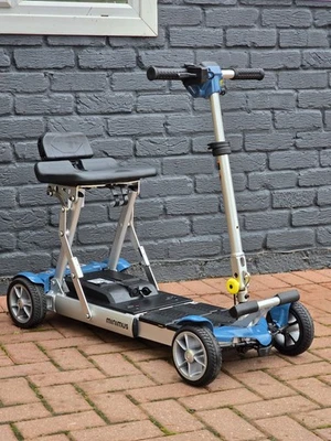 CARECO MINIMUS BOOT LITHIUM PORTABLE 4MPH FOLDING MOBILITY SCOOTER BUGGY - Image 1 of 4