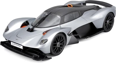 Maisto 2021 Aston Martin Valkyrie Die Cast Car 1:18 Silver - Image 1 of 4
