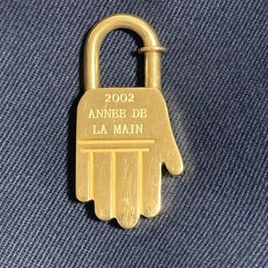 Hermes Martin Margiela Anneé de la Main 2002 Charm Legacy Vintage Used - Picture 1 of 3