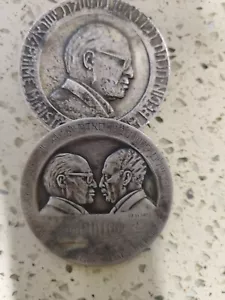 Vintag Two Israel Medals For Peace Silver Used - Picture 1 of 9