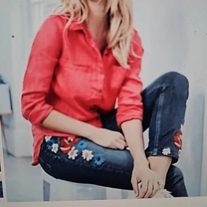 Boden The Cavendish Girlfriend Embroidered Jeans size 16 - Picture 1 of 11