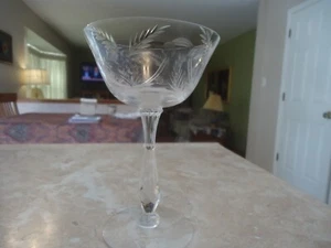 Hermosa copa de champán True Love de 6" de Tiffin 1950-1966 - Imagen 1 de 6