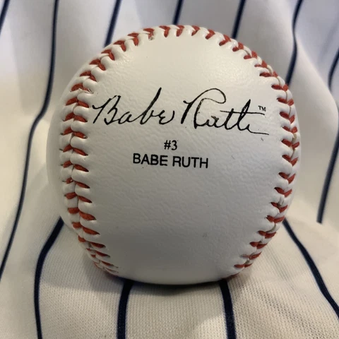 Babe Ruth #3 Facsimile Signature Commemorative Edition SOUVENIR Baseball Ball Cover