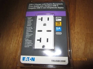 NEU Eaton weiß 20A 125V Dekorator Duplex Buchse mit USB-C Ladegeräten TRUSBC20W - Bild 1 von 3