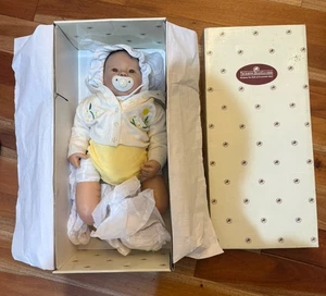 Babypuppe Ashton Drake DAISY Haube so wirklich echt lebensecht gewichtet mit Box - Bild 1 von 17