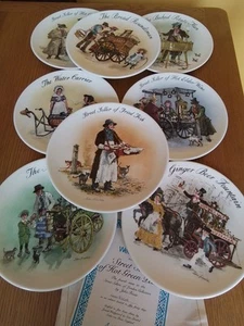 8 X Vintage Wedgwood Street Sellers of London Collectors Plates & Certificates - Picture 1 of 12