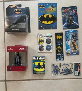 Batman Memorabilia, 9 Assorted Items - Picture 1 of 6