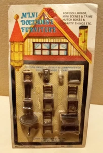 1977 Mini Dollhouse Furniture Set Chadwick-Miller,Canton,Ma. Made in Hong Kong - Picture 1 of 3