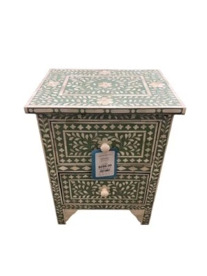 SOPORTE NOCTURNO INCRUSTACIÓN DE HUESO HECHO A MANO EN VERDE INDIA/BLANCO DOS CAJONES ENVÍO GRATUITO Foto 1 de 4