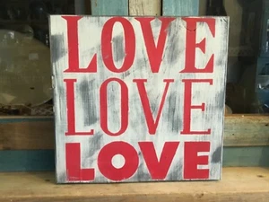 Distressed Wood Sign Love Board Valentines Day Or Any Time Country Primitive - Picture 1 of 3