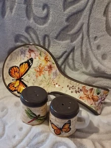 Butterfly Design Ceramic Salt and Pepper Shaker Set With Matching Spoon Rest - Picture 1 of 11