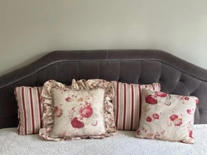 WAVERLY* NORFOLK ROSE 4PC. DECORATIVE PILLOWS #429 - Picture 1 of 13