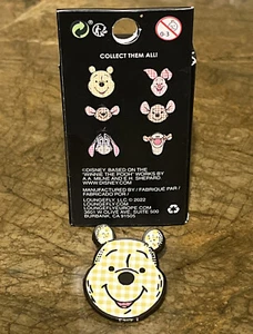 Pin Disney Loungefly Winnie The Pooh Gingham ~~ Pooh ~~ con caja ciega abierta - Imagen 1 de 6