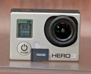 Kamera akcji GoPro HERO 3 srebrna - bateria W i 32GB SD - przetestowana - Zdjęcie 1 z 9