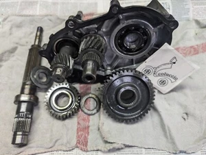 KIT INGRANAGGI MOZZO RUOTA POSTERIORE HONDA FORZA 250 2005 ORIGINALE - Foto 1 di 3