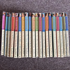 The Famous Five by Enid Blyton Box Set, 20 paperbacks. Missing 13 And 22 - Picture 1 of 4