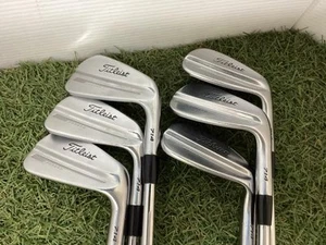 Titleist MB 714 Iron Set 5-9,Pw 6pc Flex Stiff Dynamic Gold S200 Steel - Picture 1 of 5