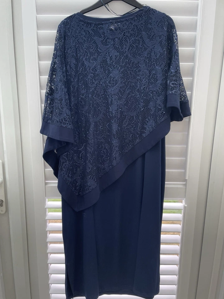NIGHTINGALES. SIZE 22. LADIES TWO PIECE SPECIAL OCCASSION SET. NAVY CAPE/DRESS - Image 1 of 4