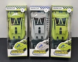 Lot of 3 -  Extreme Racing Remote Control Cars 2x Green & 1x Gray  M45 - Picture 1 of 3