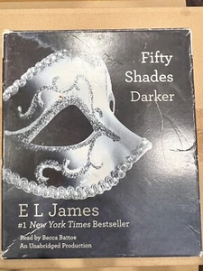 Fifty Shades Darker: Book Two of the Fifty Shades Trilogy 16 CD's Excellent Cond - Imagen 1 de 2