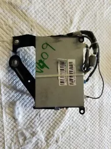 Audio Equipment Radio Satellite Receiver US Market Fits 10-13 4 RUNNER 28891 - Foto 1 di 10