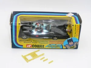 Corgi 267 1970s Batman Batmobile VnrMint w/figures & Missiles Boxed *original* - Picture 1 of 24