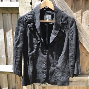 per una black jacket